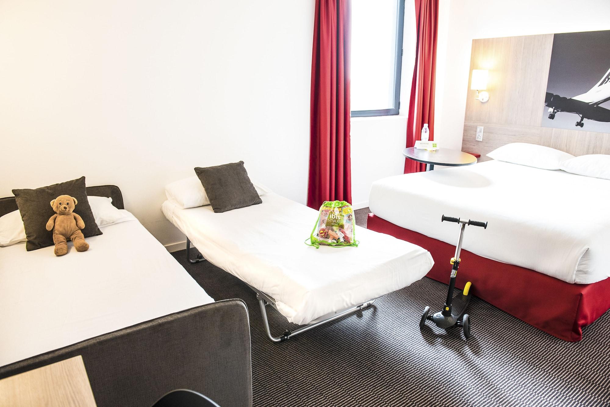 Ibis Styles Toulouse Cite Espace エクステリア 写真