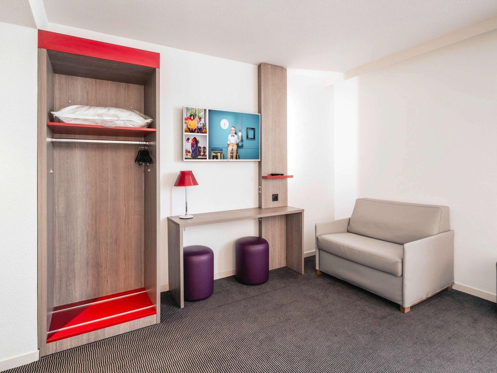 Ibis Styles Toulouse Cite Espace エクステリア 写真